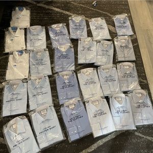 24 TYRWHITT + 3 TOMMY HILFIGER DRESS SHIRTS